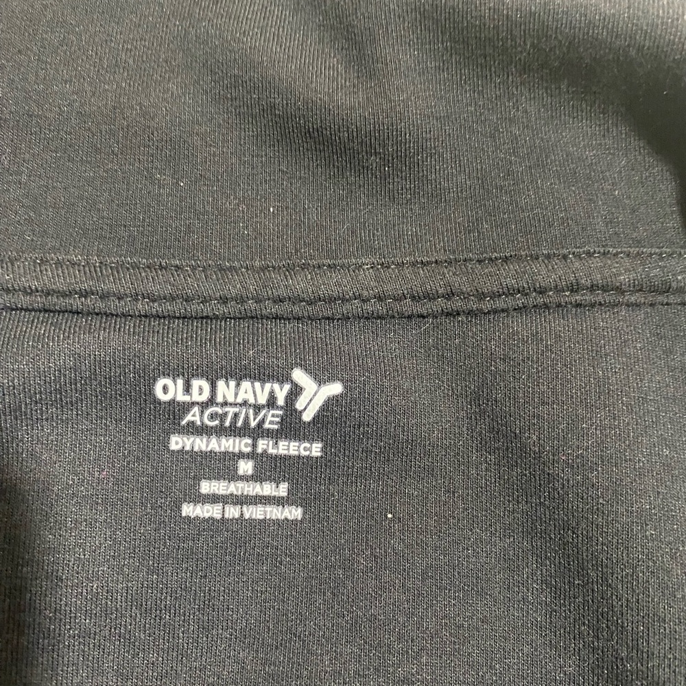 Pair of Old Navy Half Zips - Picture 4 of 8